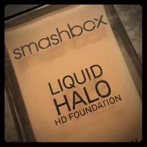 HALO😇Foundation by:Smashbox